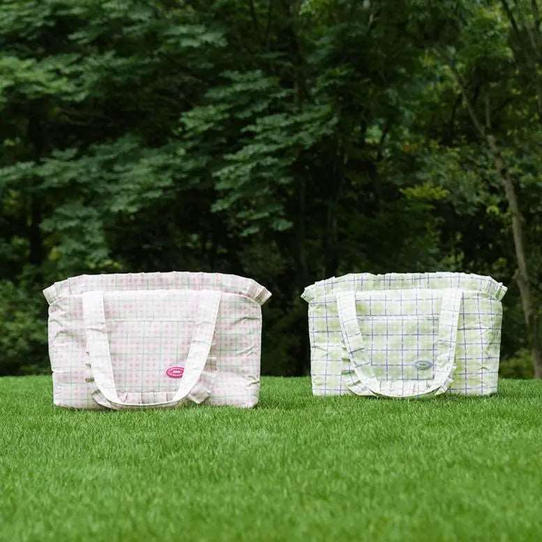 Plaid Cat Carrier Bag - Stylish Comfort for Your Feline Friend